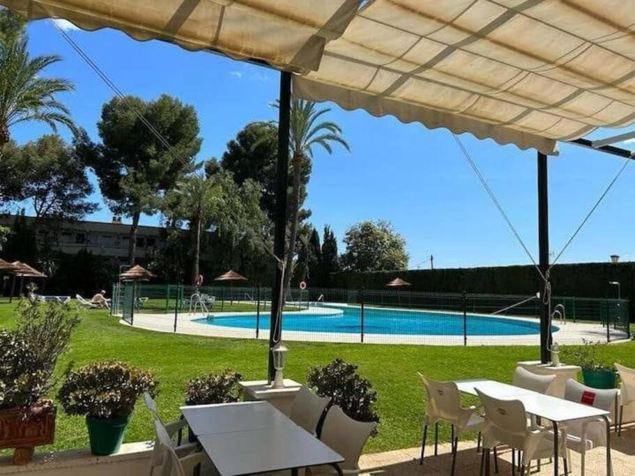 Estudio Torre De Andalucia Marbella Exteriör bild